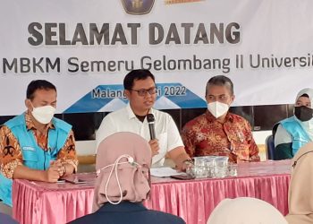 Camat Pronojiwo Harap Mahasiswa Beri Manfaat Bagi Masyarakat